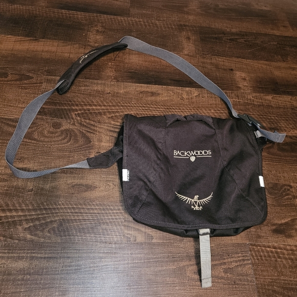 Osprey Backwoods Messenger Bag - Picture 1 of 4